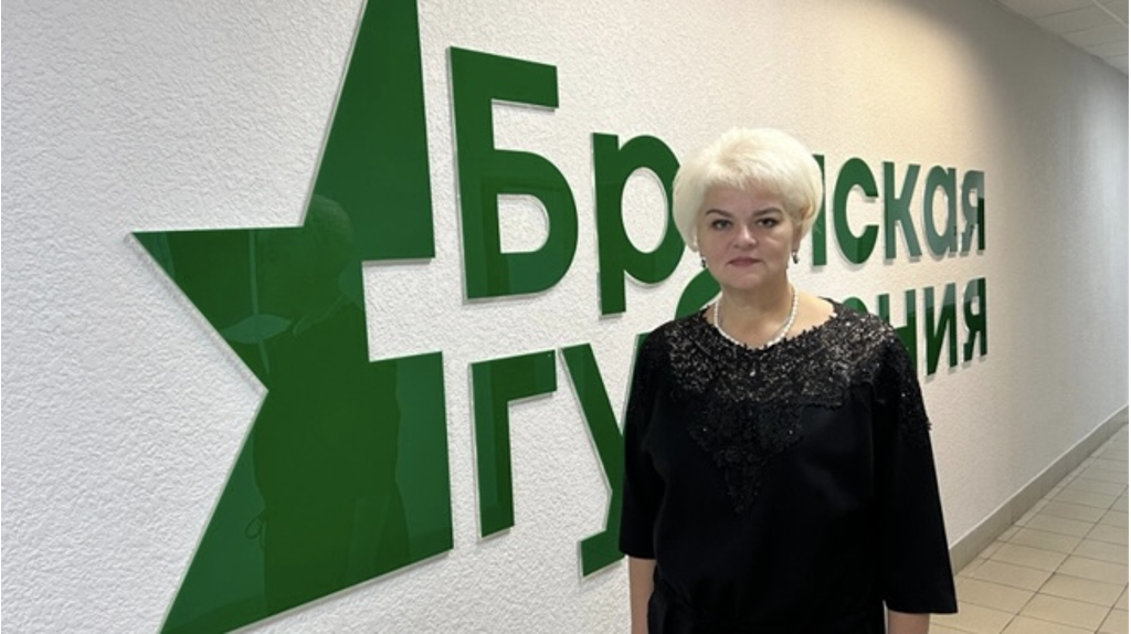 РУКОВОДИТЕЛИ